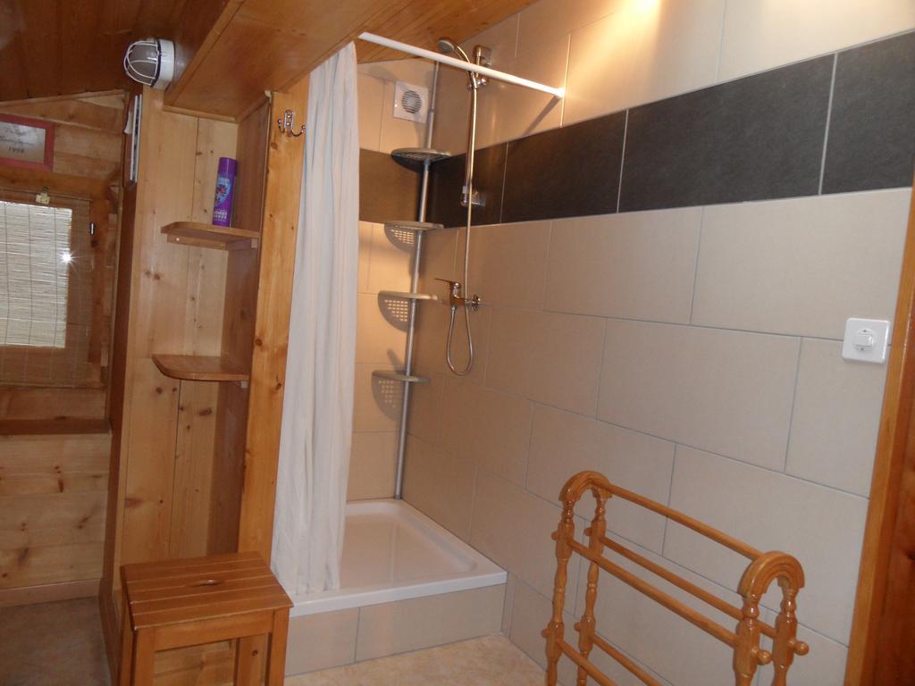 Chalet Esher Surrey Ried-Brig Exterior foto