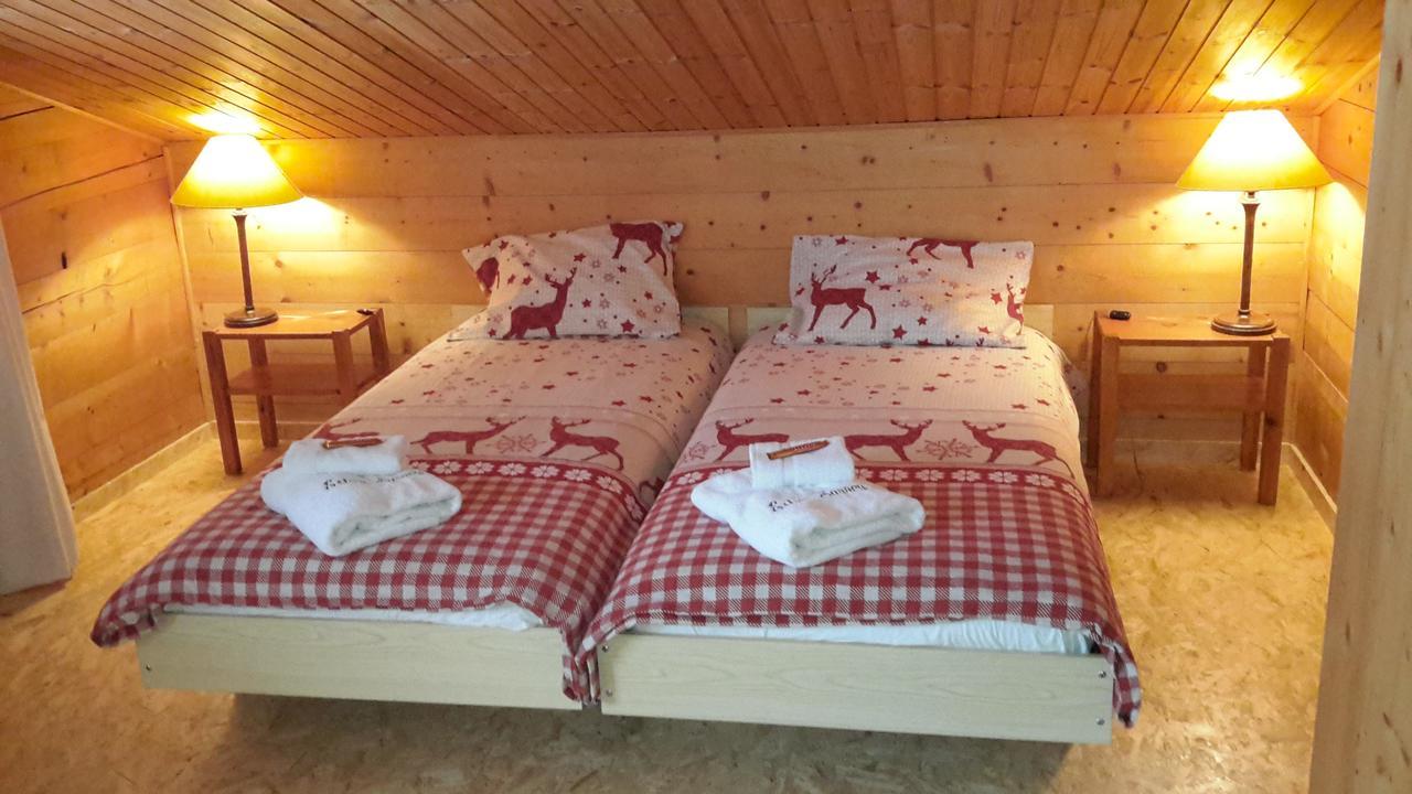 Chalet Esher Surrey Ried-Brig Exterior foto