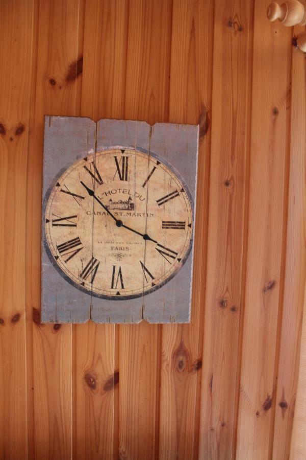 Chalet Esher Surrey Ried-Brig Exterior foto